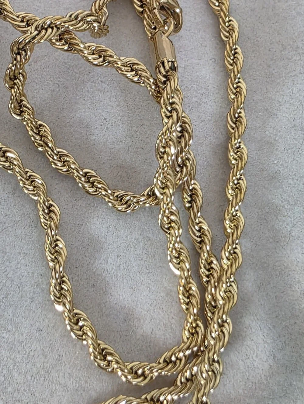 N/A beautiful pendant
